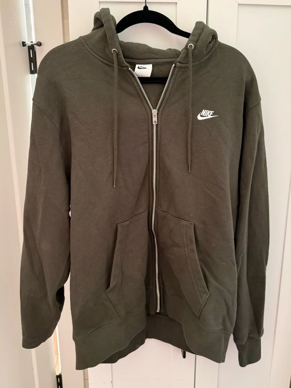 Nike Washed Black Zip-Up Hoodie - Picture 1 of 2